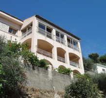Вилла с бассейном и видом на море в Aspremont, продажа. №26257. ЭстейтСервис.