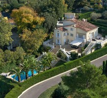 Красивый особняк с пятью спальнями в Mougins, продажа. №43842. ЭстейтСервис.