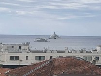 Квартира с видом в 200-х метрах от моря в Жуан-Ле-Пен