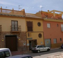 Вместительная квартира с 3 спальнями в Alhaurín el Grande, продажа. №28044. ЭстейтСервис.