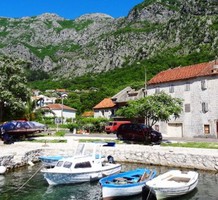 Каменный дом рядом с морем в Рисане, продажа. №21811. ЭстейтСервис.