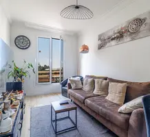 Квартира с двумя балконами -  Av. René Boylesve, продажа. №50402. ЭстейтСервис.