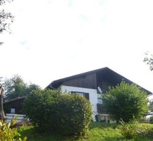 Двухэтажный дом с бассейном в Хайлигенкройц-ам-Вазенн, продажа. №23886. ЭстейтСервис.