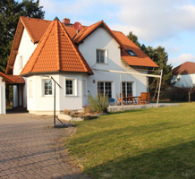 Семейный дом с басссейном в Strasshof an der Nordbahn, продажа. №31785. ЭстейтСервис.