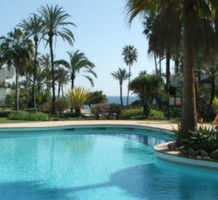 Просторная трехкомнатная квартира в Estepona, продажа. №18135. ЭстейтСервис.