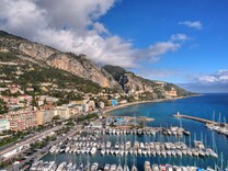 Квартира напротив порта Ментона - Гараван