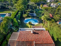 Дом с видом на море в Каннах - проспект Лубон