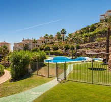 Большая трехкомнатная квартира в Marbella, продажа. №28942. ЭстейтСервис.