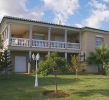 Просторная вилла с 7 спальнями в Alhaurín de la Torre, продажа. №28123. ЭстейтСервис.
