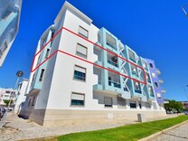 Кввартира с тремя спальнями в Costa da Caparica
