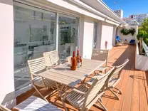 Пентхаус с двойным гаражом в Juan-les-Pins  Пентхаус с двойным гаражом в Juan-les-Pins
