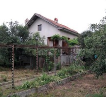 Небольшой дом с фрутовым садом в Константиново 28'000 €, #23186