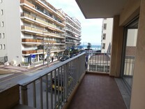 Квартира в 70-ти метрах от моря в Рокебрюн