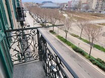 Апартамент с видом на реку Пайон в Ницце
