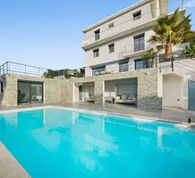 Трёхуровневый дом с 5-ю спальнями в Ницце, продажа. №50920. ЭстейтСервис.