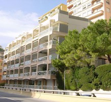 Односпальная квартира рядом с морем и пляжами в Монако, продажа. №30866. ЭстейтСервис.