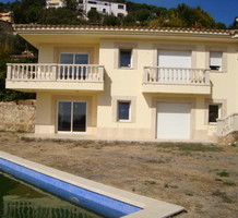 Солидный дом с видом на море в Castell-Platja d'Aro, продажа. №38261. ЭстейтСервис.