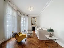 Квартира возле моря в Золотом Квадрате