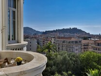 Элегантные апартаменты с морским видом в Ницце 