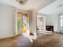 Дуплекс с потенциалом и садиком в Каннах