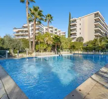 Квартира в резиденции с бассейном в Каннах, продажа. №51162. ЭстейтСервис.