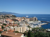 Апартаменты с видом на порт и Княжество Монако