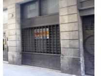 Просторная 2х комнатная квартира в Барселоне