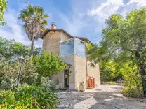 Дом в закрытом поместье в Ницце, Фаброн