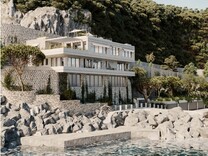 Уникальная вилла с прямым выходом к морю в Эз