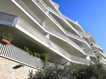 Квартира с гаражом в пяти минутах от rue d'Antibes