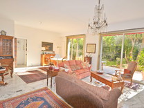 Отличные апартаменты недалеко от морского берега и парка в Ницце