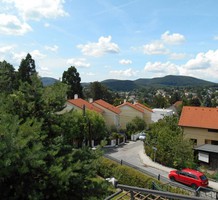 Дом с видом на горы в 14 районе Вены, продажа. №26502. ЭстейтСервис.