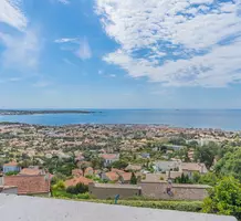 Дом с шикарной панорамой между Vallauris и Golfe Juan, продажа. №41827. ЭстейтСервис.