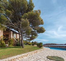 Имение на первой линии между Cannes и Saint Tropez, продажа. №35449. ЭстейтСервис.