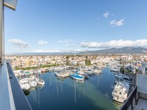 Квартира-студия напротив пристани Marina D'Empuriabrava