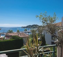 Двухуровневая квартира возле моря на Cap Ferrat, продажа. №35882. ЭстейтСервис.