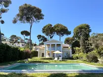 Особняк с видом на море - Cap d'Antibes