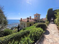 Мансардная квартира с видом на море и Кап Ферра