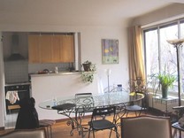 Апартаменты с видом на Сену