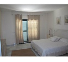 Вместительные апартаменты с 3 спальнями в Sotogrande, продажа. №16340. ЭстейтСервис.