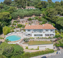Владение с большим участком на S.J. Cap-Ferrat, продажа. №49404. ЭстейтСервис.
