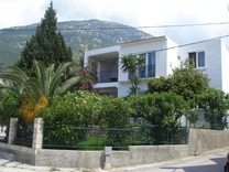 Современный дом в поселке Шушань