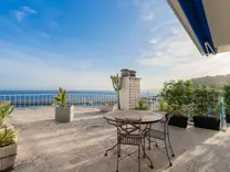 Пентхаус с огромной террасой - бульвар Франк Пилат