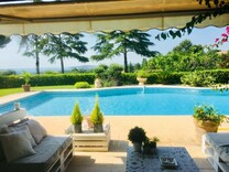Отремонтированный дом с видом на море и Cap d'Antibes