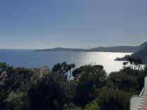 Квартира с шикарной панорамой в Cap-D'ail