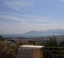 Квартира -дуплекс с двумя спальнями с видом на море в Cannes, продажа. №13987. ЭстейтСервис.