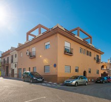 Вместительные апартаменты с 3 спальнями в Алаурин-эль-Гранде, продажа. №30226. ЭстейтСервис.