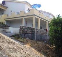 Отремонтированный дом недалеко от моря в Крашичах, продажа. №21341. ЭстейтСервис.
