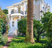 Буржуазный особняк с бассейном в Ницце, продажа. №51101. ЭстейтСервис.