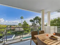 Пентхаус возле языковой школы в Антибе